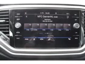 Volkswagen T-Roc 1.0 Tsi Style | Adaptive Cruise Control | A/C | Pdc | Bluetooth | Orig.Nl | Leuk !! | Topper !! | thumbnail 9