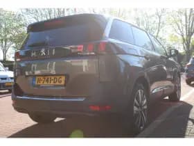 Peugeot 5008 thumbnail 5