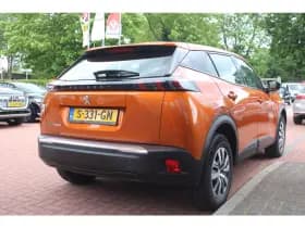 Peugeot E-2008 Ev 50kwh *Active* | Soh 100% | 3 Fase | Carplay | Cruise & Climate Control | Pdc | Navigatie | Bluetooth | Leuk! | thumbnail 5