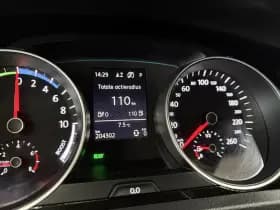 Volkswagen Golf thumbnail 13