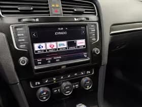 Volkswagen Golf thumbnail 15