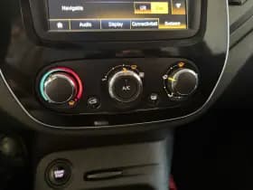Renault Captur thumbnail 13