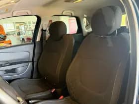 Renault Captur thumbnail 15