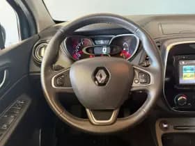 Renault Captur thumbnail 8