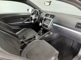 Volkswagen Scirocco thumbnail 7