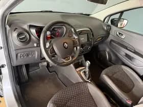 Renault Captur thumbnail 8
