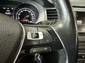 Volkswagen Golf thumbnail 13