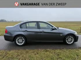 BMW 3-Serie thumbnail 5