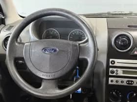 Ford Fusion thumbnail 12