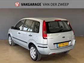 Ford Fusion thumbnail 3