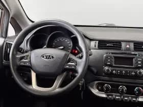 Kia Rio thumbnail 11