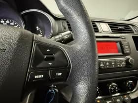 Kia Rio thumbnail 13