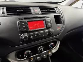 Kia Rio thumbnail 15