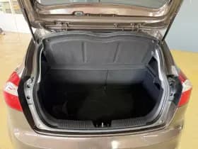 Kia Rio thumbnail 16