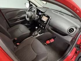 Renault Clio thumbnail 8