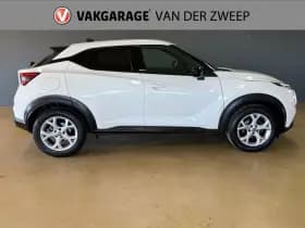 Nissan Juke thumbnail 3