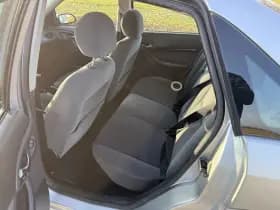 Ford Focus thumbnail 11