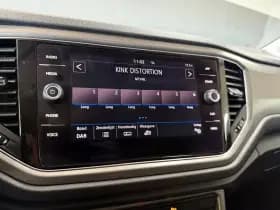 Volkswagen T-Roc thumbnail 23