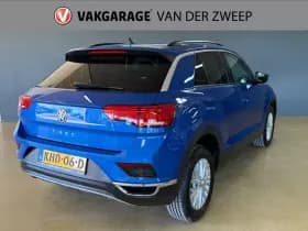 Volkswagen T-Roc thumbnail 9
