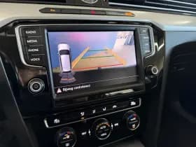 Volkswagen Passat thumbnail 15