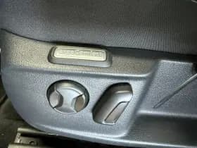 Volkswagen Passat thumbnail 22