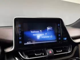 Toyota C-HR thumbnail 17