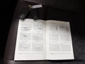 Toyota C-HR thumbnail 24