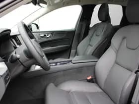 Volvo XC60 2.0 T8 Plug-in hybrid AWD Ultra Dark thumbnail 11