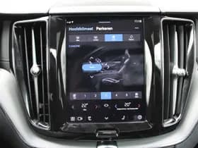 Volvo XC60 2.0 T8 Plug-in hybrid AWD Ultra Dark thumbnail 24