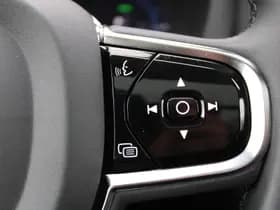 Volvo XC60 2.0 T8 Plug-in hybrid AWD Ultra Dark thumbnail 38