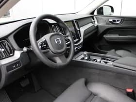 Volvo XC60 2.0 T8 Plug-in hybrid AWD Ultra Dark thumbnail 10