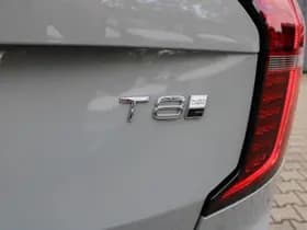 Volvo XC90 T8 Plug-in hybrid AWD Ultra Dark thumbnail 17