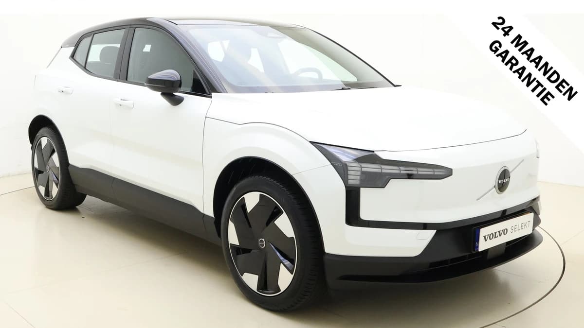 Volvo EX30 Extended Range Plus — foto 1