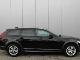 Volvo V90 Cross Country T5 AWD 90th Anniversary Edition thumbnail 5