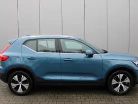 Volvo XC40 T4 plug in Inscription null thumbnail 3