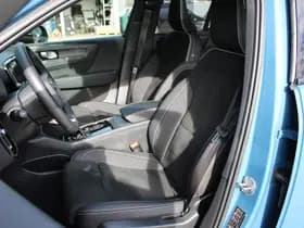 Volvo XC40 Recharge Plus thumbnail 4