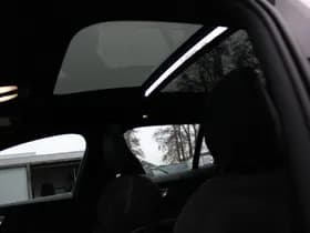 Volvo V60 T8 Plug-in hybrid AWD Ultra Perf. Ed. Dark thumbnail 20