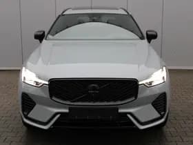 Volvo XC60 T6 Plug-in hybrid AWD Ultra Black Edition thumbnail 8