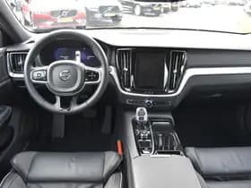 Volvo V60 T6 AWD 350PK Plug-in Hybrid Plus Dark thumbnail 24
