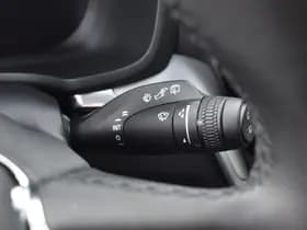 Volvo V60 T6 AWD 350PK Plug-in Hybrid Plus Dark thumbnail 35