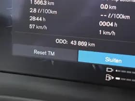 Volvo V60 T6 AWD 350PK Plug-in Hybrid Plus Dark thumbnail 37