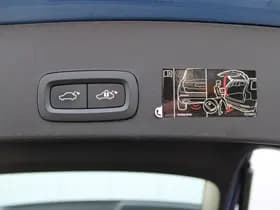 Volvo XC40 Recharge P8 AWD R-Design thumbnail 13