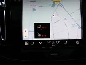 Volvo XC40 Recharge P8 AWD R-Design thumbnail 25