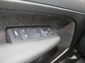 Volvo XC40 thumbnail 16