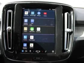 Volvo XC40 thumbnail 25