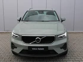 Volvo XC40 thumbnail 7