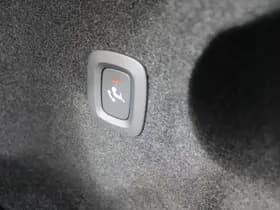 Volvo XC60 T6 Plug-in hybrid AWD Plus Dark thumbnail 11