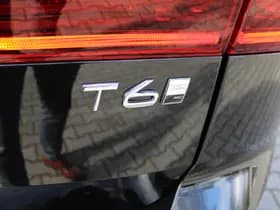 Volvo XC60 T6 Plug-in hybrid AWD Plus Dark thumbnail 14