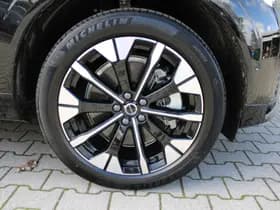 Volvo XC60 T6 Plug-in hybrid AWD Plus Dark thumbnail 15