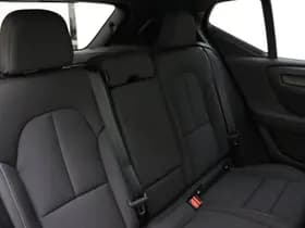 Volvo EX40 Extended Range Core / 360 CAMERA / ADAPT. CRUISE / BLIS / GETINT GLAS / STOELVERWARMING / thumbnail 4